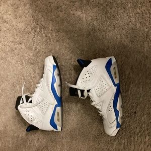Jordan 6 “sport blue” size 8